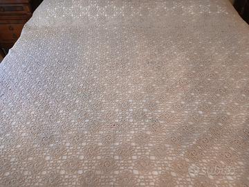 coperta matrimoniale uncinetto fatta a mano