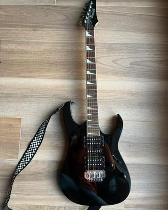 Chitarra elettrica Ibanez e amplificatore