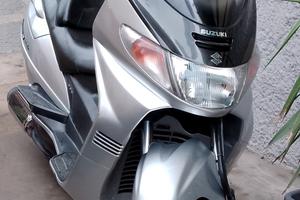 Suzuki Burgman AN 250 