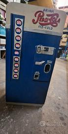 Distributore Pepsi vintage, riproduzione in legno