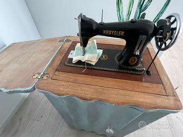 Macchina da cucire d’epoca