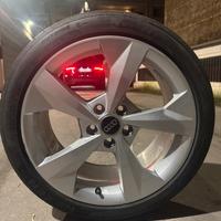 Treno cerchi Audi Originali 19’’  con gomme nuove