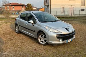Peugeot 207 1.4 energie GPL + Benzina 75 cv