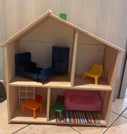 Casa delle bambole Ikea