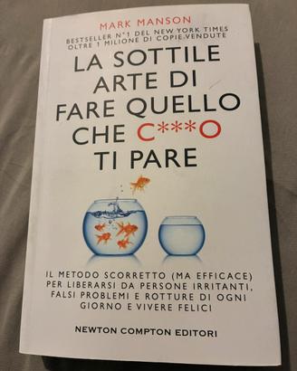 Libro di Mark manson