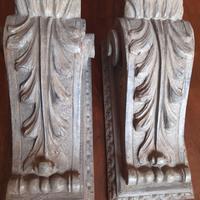 antiche mensole legno intagliato