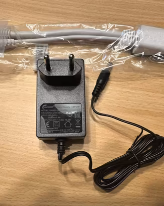 Alimentatore PoE completo per Mikrotik