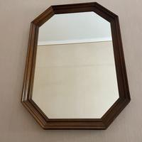Specchio in legno ottagonale