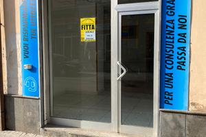 Locale commerciale 38 mq con doppio ambiente e wc