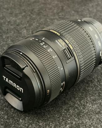 Tamron AF 70-300mm f/4-5.6 Di LD Macro 1:2 – Nikon