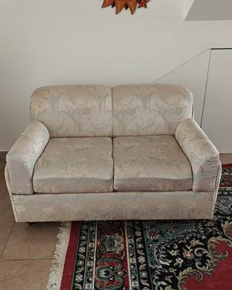 Divano Letto 2 Posti - Stile Classico - Come Nuovo