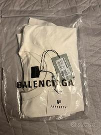 T-shirt balenciaga