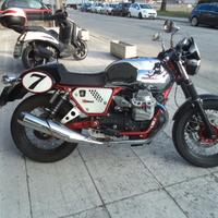 Moto Guzzi V7 - 2012