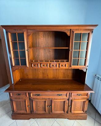 Credenza con alzata