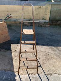 scala 4 gradini