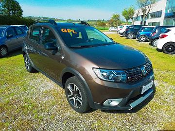 Dacia Sandero Stepway 0.9 GPL 90cv