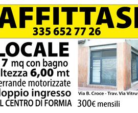 Locale al centro di Formia