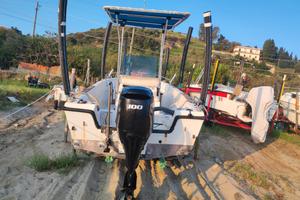 barca saver priva di motore