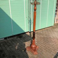 attaccapanni in noce antico