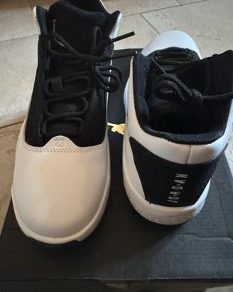 Scarpe Nike Air Jordan Max Aura 2