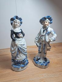 Coppia Statuette vintage dama e gentiluomo