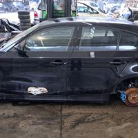 BMW 120D SOLO PER RICAMBI