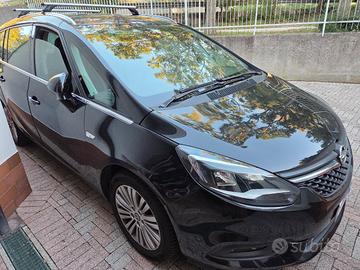 Opel zafira tourer 