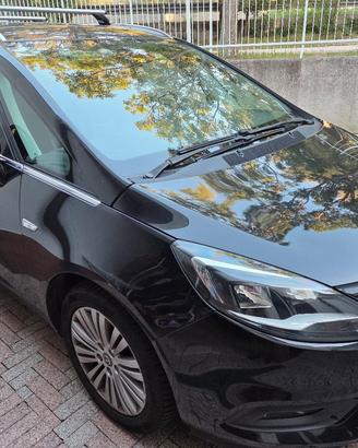 Opel zafira tourer 