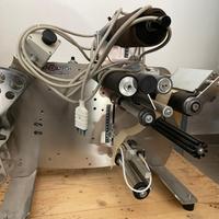 etichettatrice semiautomatica M2R