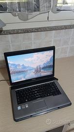 Notebook Toshiba con Windows 10 e SSD