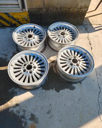 4 Cerchi BMW 16 E39 Style 33 - PARTE 1 di 2

