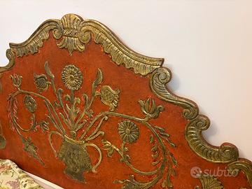 Testata e due comodini