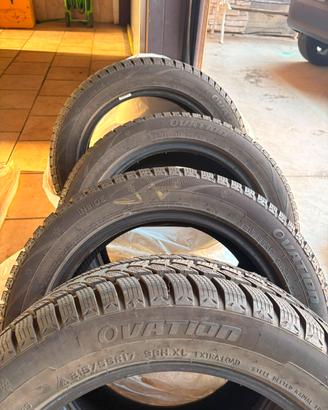 4 gomme invernali  215/55 R 17 H 98 XL Ovation 