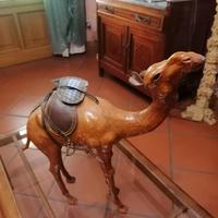 Modellino di un cammello alto 52