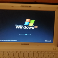 Notebook Samsung bianco N140 + porta pc