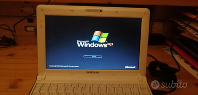 Notebook Samsung bianco N140 + porta pc