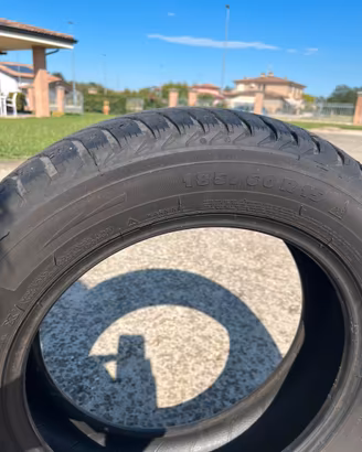 4 Gomme Invernali 185/60 R15