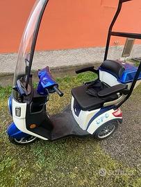 triciclo elettrico Ufo-ecobike modello Colibrì