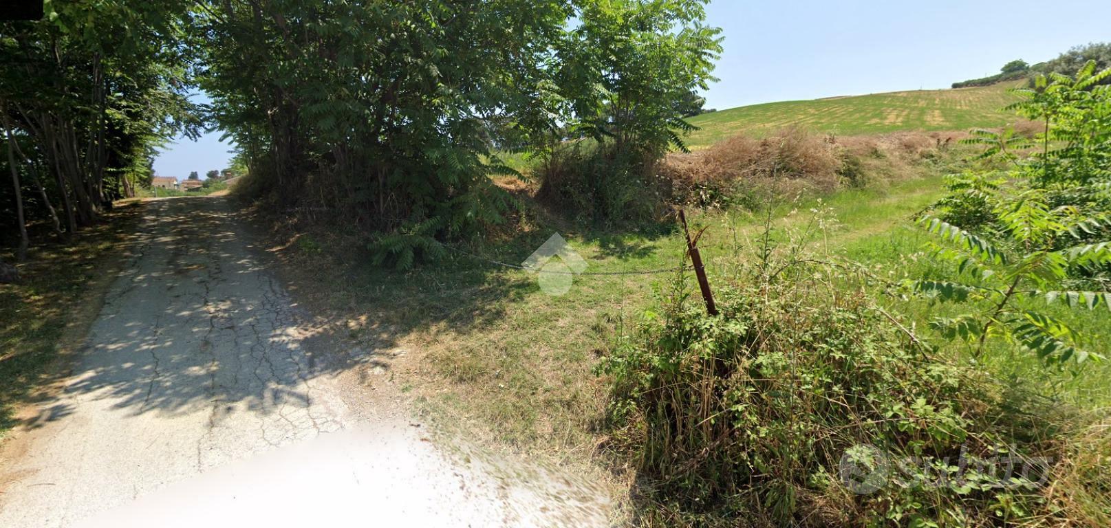 TER. AGRICOLO A ROSETO DEGLI ABRUZZI - Vista 2