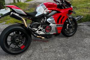 Panigale v4