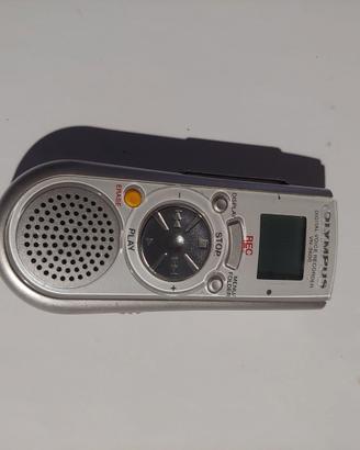 OLYMPUS registratore digitale VN3600