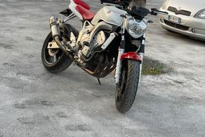 Yamaha FZ6