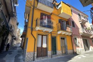 Casa Indipendente - Francavilla di Sicilia