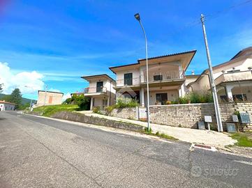 CASA SEMINDIPENDENTE A COTTANELLO