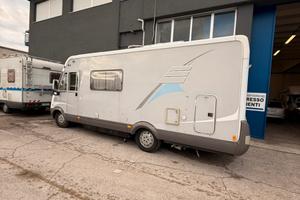 Camper Hymer lunghezza 699 del 2004 km 82.300