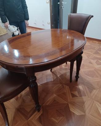 tavolo con 4 sedie in noce massello 