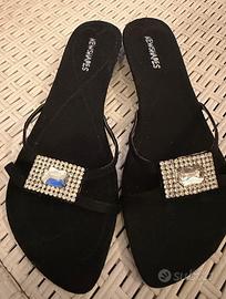 Sandali bassi ciabattina NEWSHAPES neri con fibbia