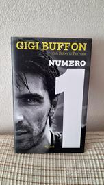 Libro "Gigi Buffon" Numero 1. Nuovo!

