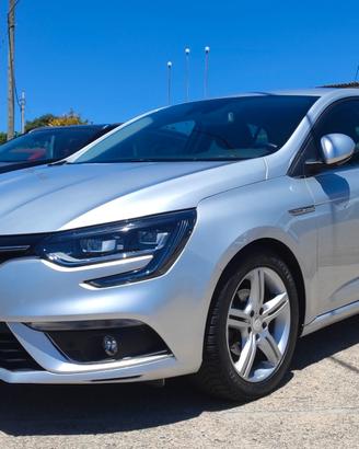 Renault Megane 1.5 Blue dCi 115 CV Intens
