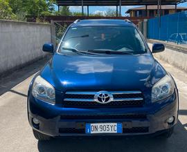 Toyota RAV 4 2.2 D-4D 177 CV 4X4 BLOCCAGGIO D